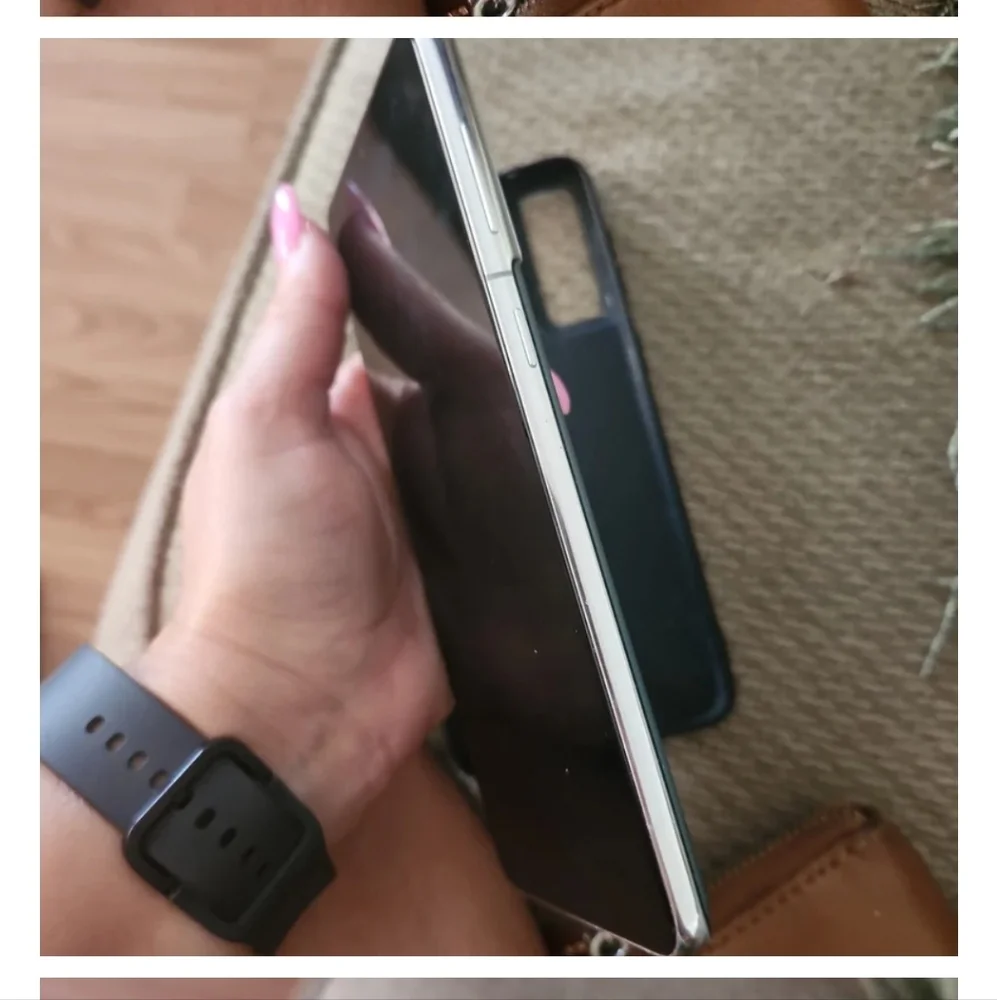 Samsung Smartphone with Black and Silver Finish